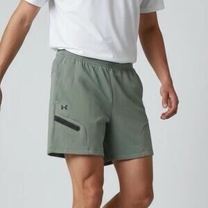 $70 Under Armour Men's Unstoppable Green Short Size 2XL